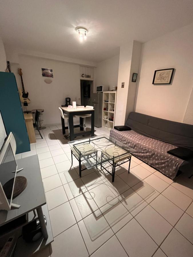 Appartement T2 Au Port De Canet-En-Roussillon - Proche De La Plage Et De L'Aquarium Oniria Exterior photo